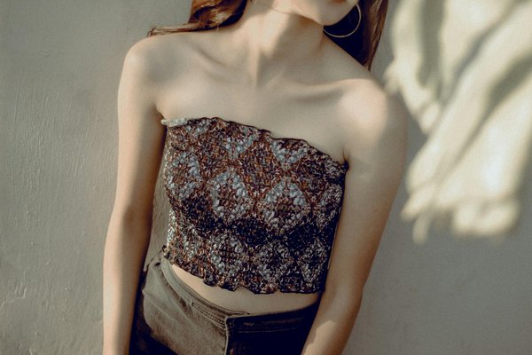 Découvrez le kimono court pour femme : style et confort !